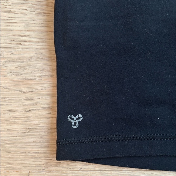 TNA Butter Core Tank Top - Picture 3 of 4